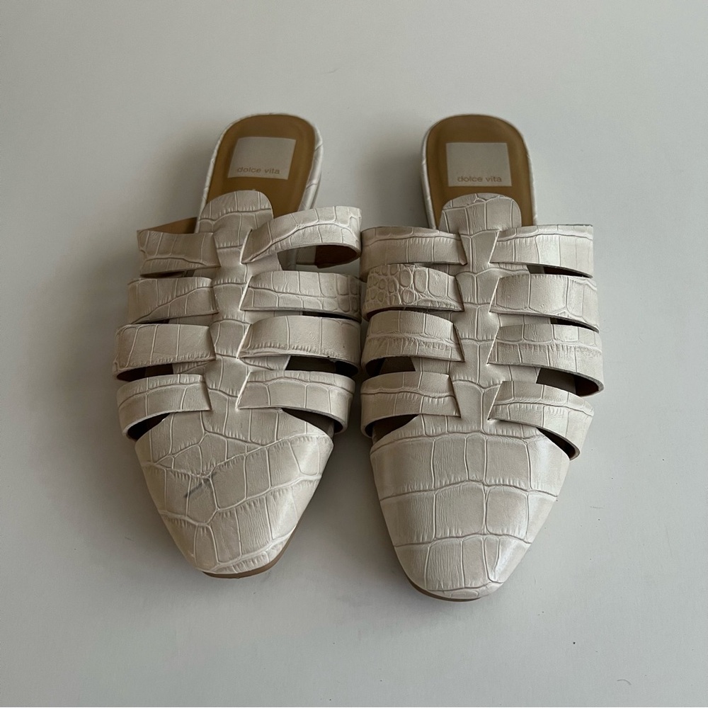 Dolce Vita woven mule sandals, white, size 6